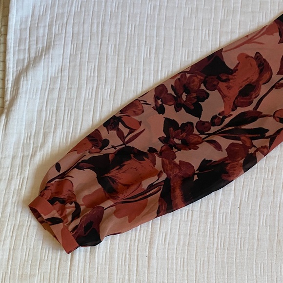 SOFT SURROUNDING Floral Pink and Black Long Shirtdress - Picture 6 of 11